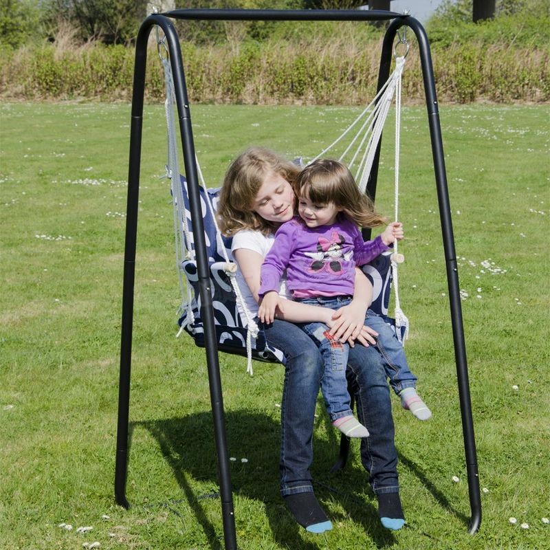 Soldes en ligne Balançoire complète: chaise + châssis en métal | Pour les enfants et les adultes | Avec accoudoirs et dossier | en nylon rembourrée | pour la maison et le jardin | bleu avec cercles - -1